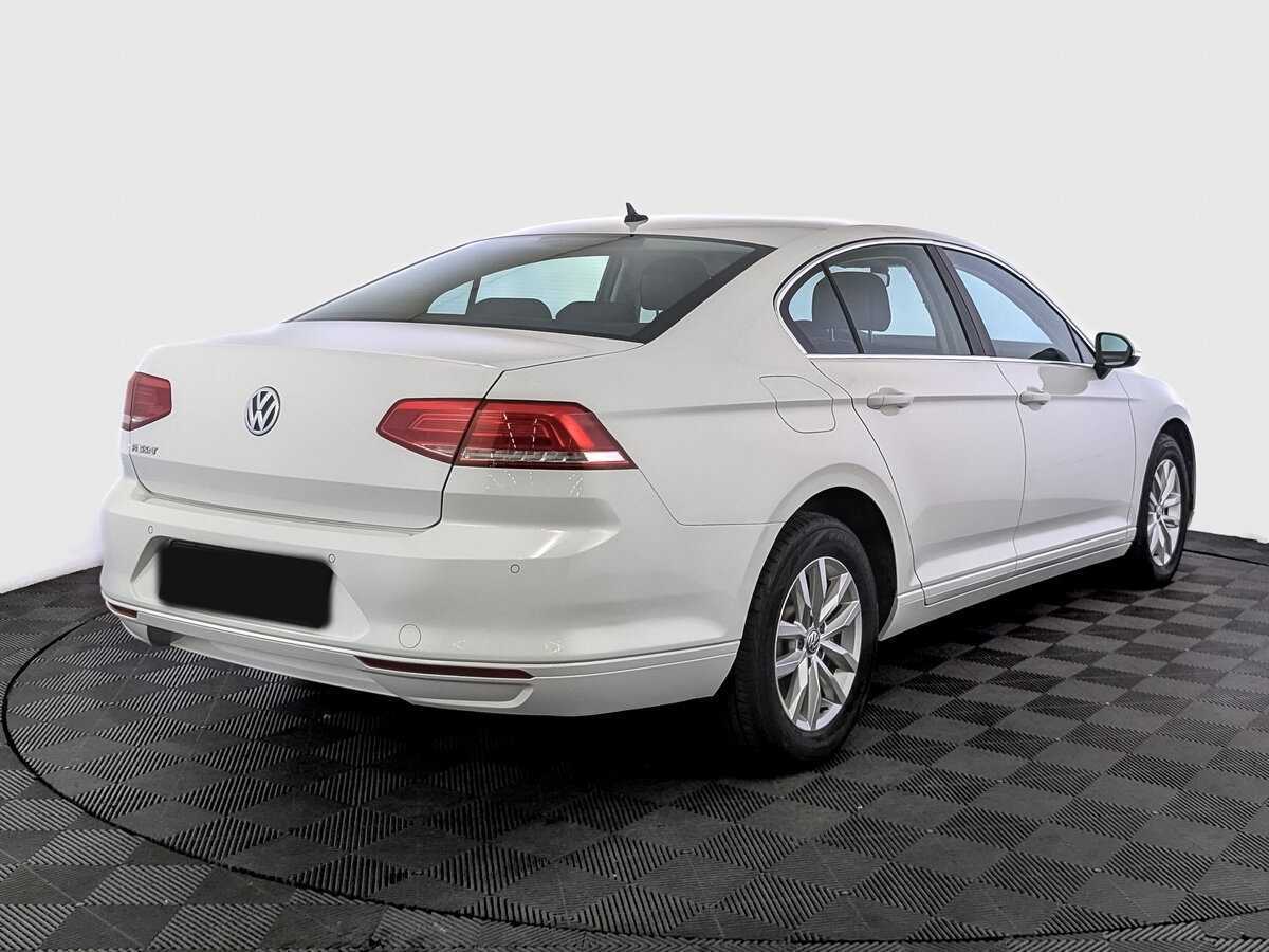 Volkswagen Passat, 2019 Фото №5