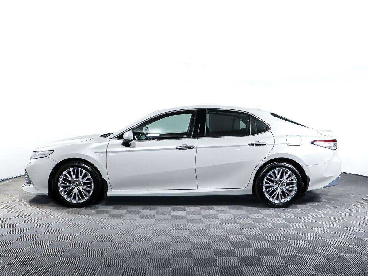Toyota Camry, 2020 Фото №6
