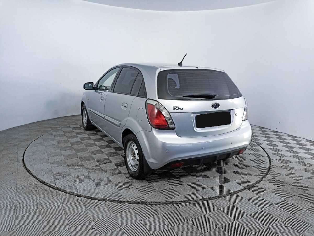 Kia Rio, 2010 Фото №7