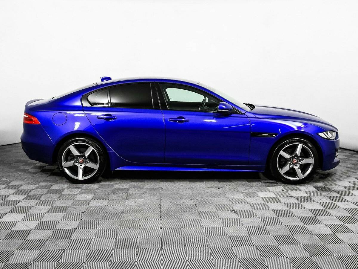Jaguar XE, 2018 Фото №4
