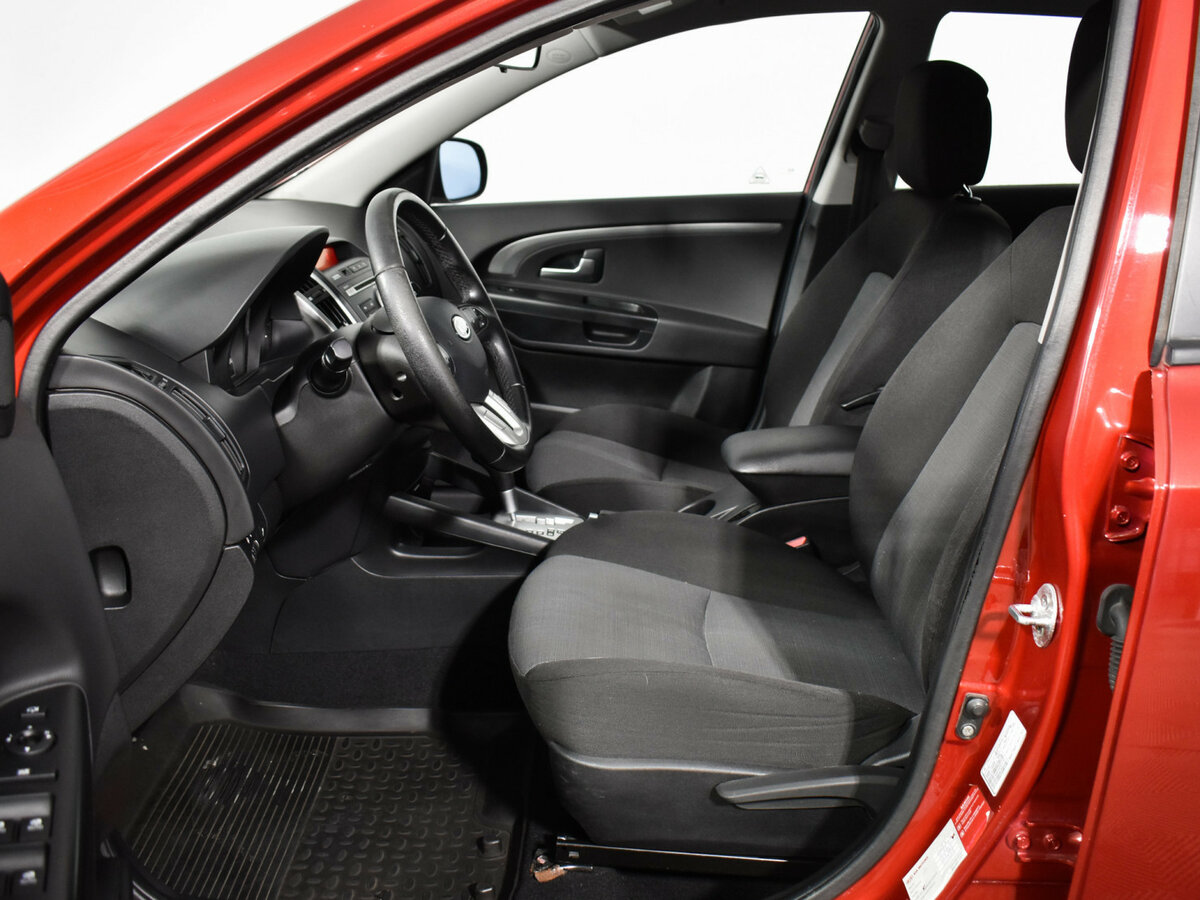 Kia Ceed I Рестайлинг, 2011 Фото №10