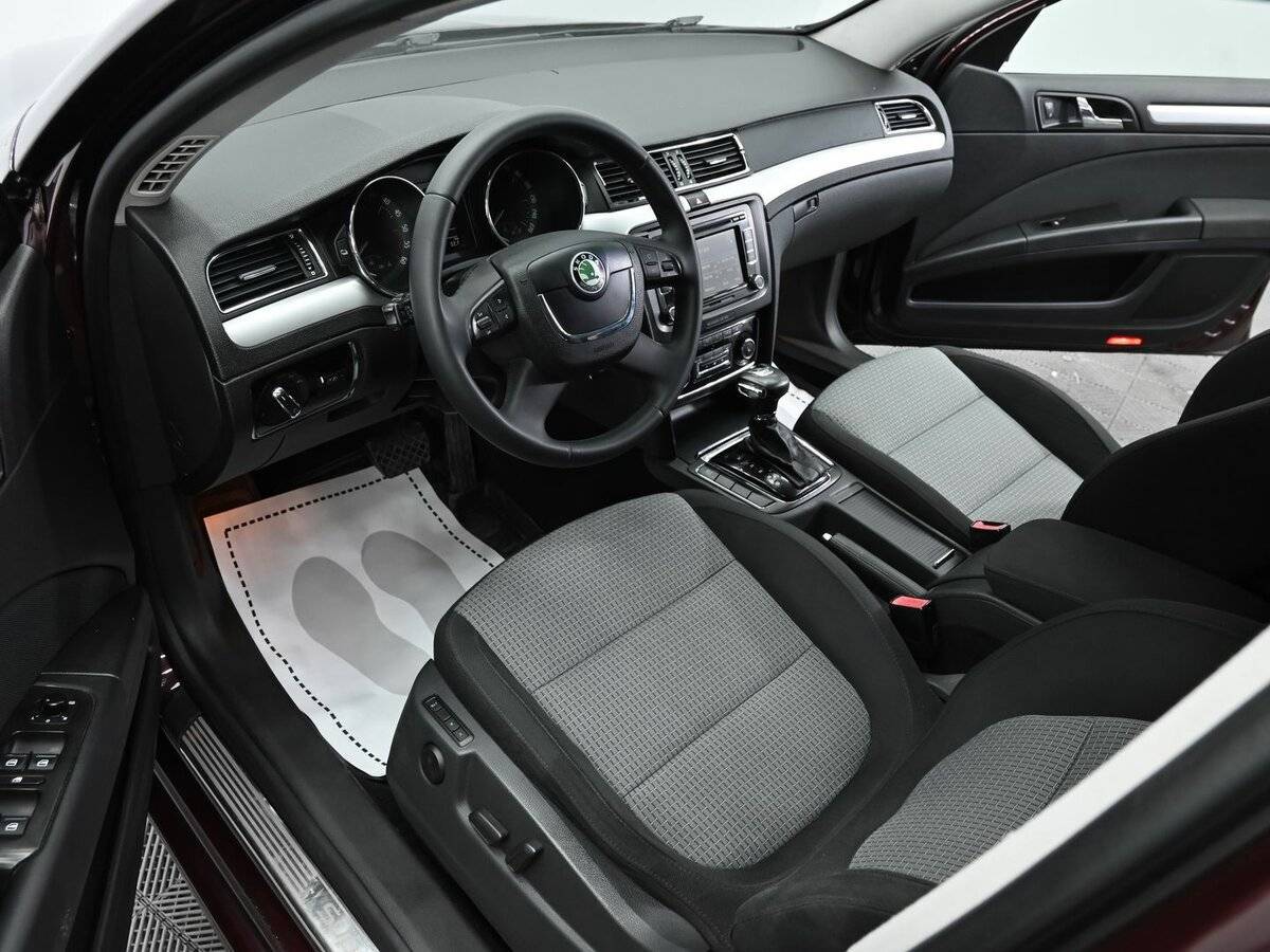 Skoda Superb, 2009 Фото №8