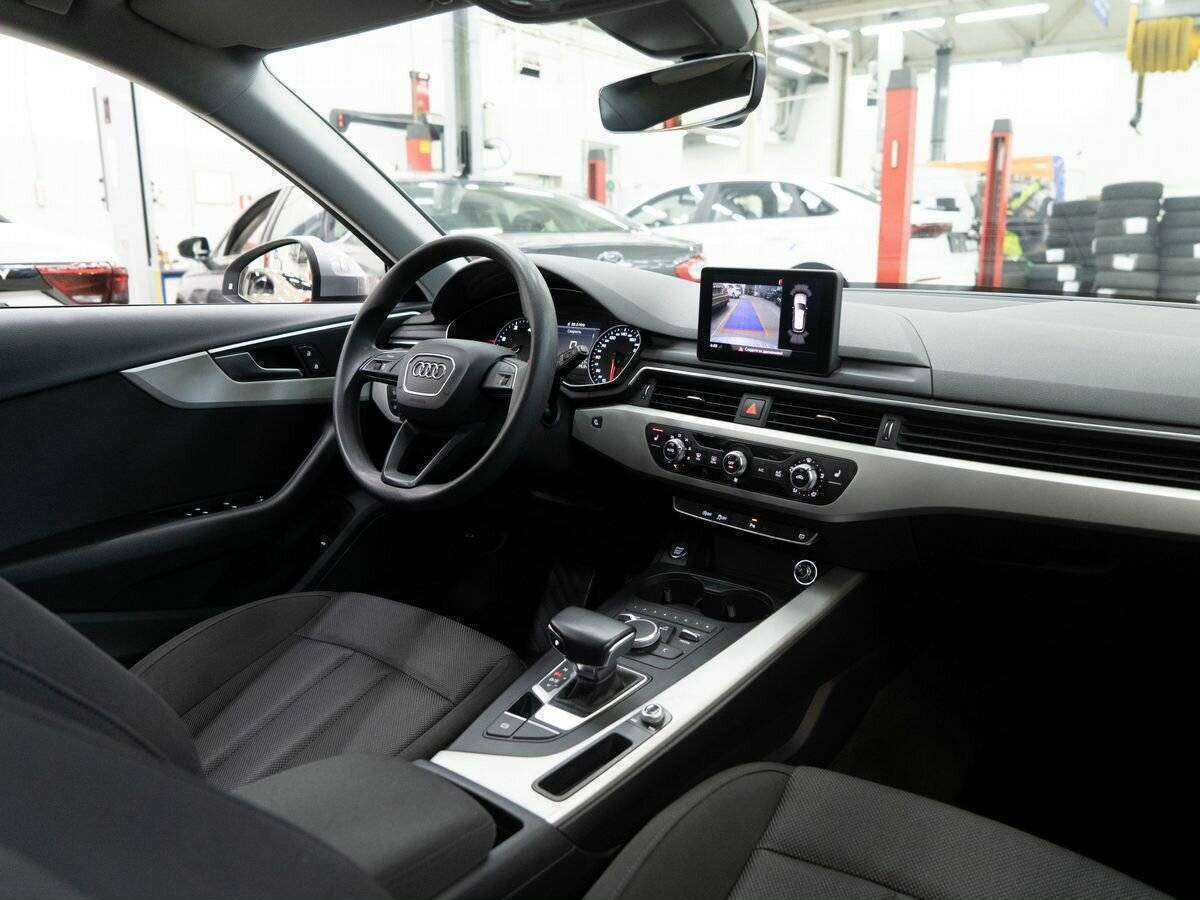 Audi A4, 2019 Фото №17