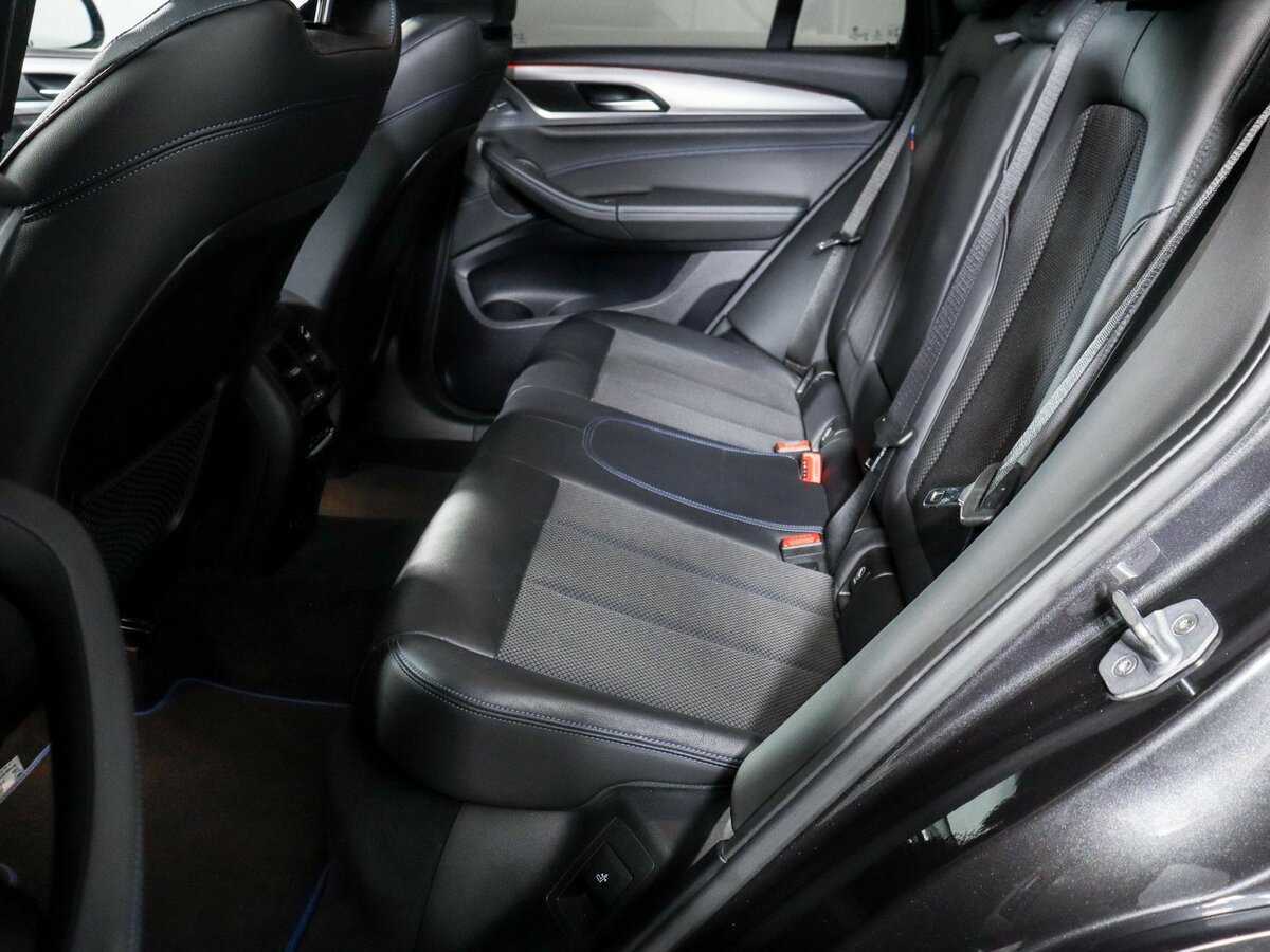 BMW X3 30i xDrive, 2018 Фото №10