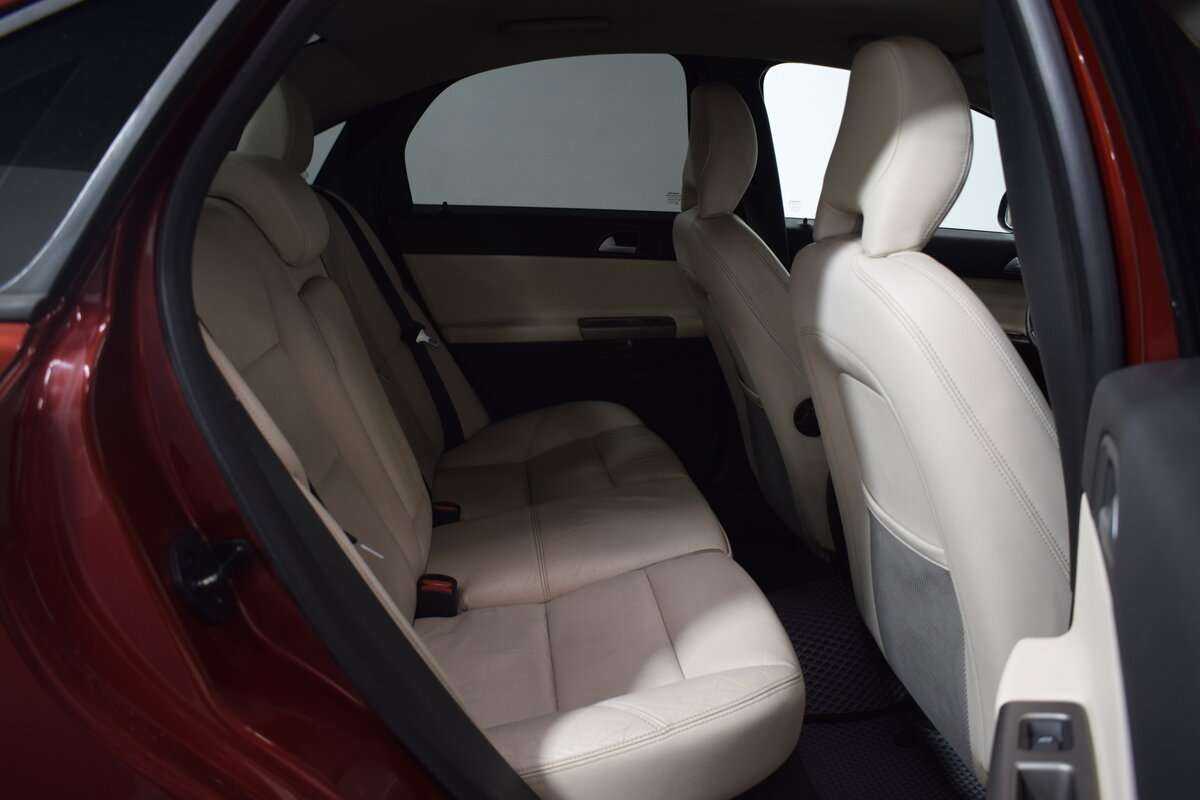Volvo S40, 2010 Фото №11