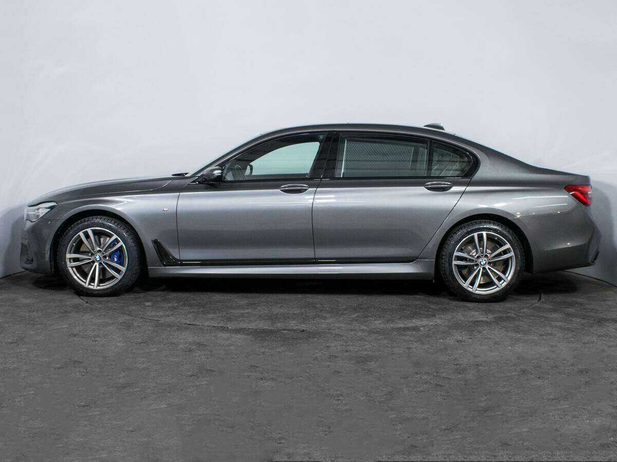 BMW 7 серии 740i, 2018 Фото №8