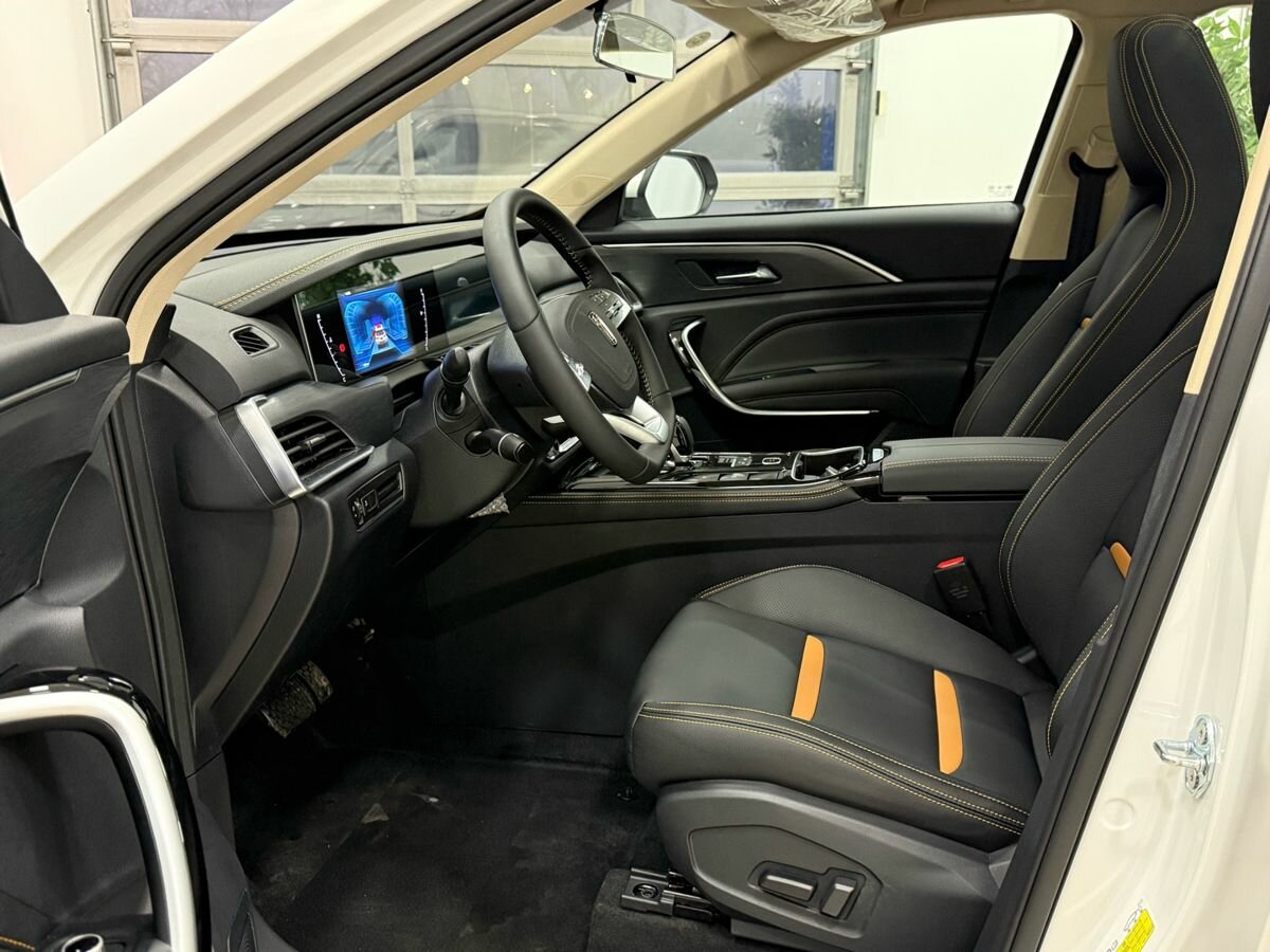 FAW Bestune T77 I, 2023 Фото №9