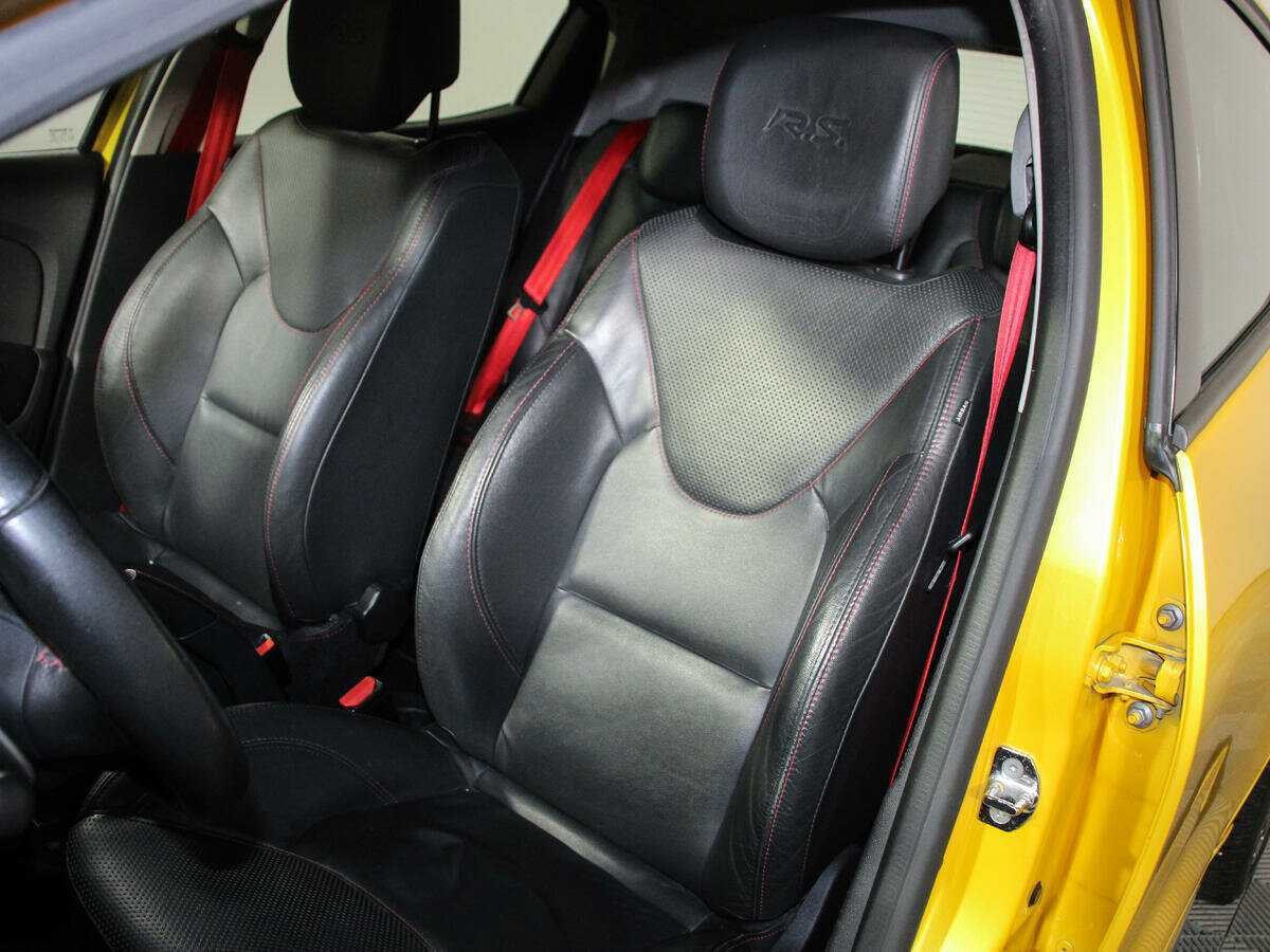 Renault Clio RS, 2015 Фото №15