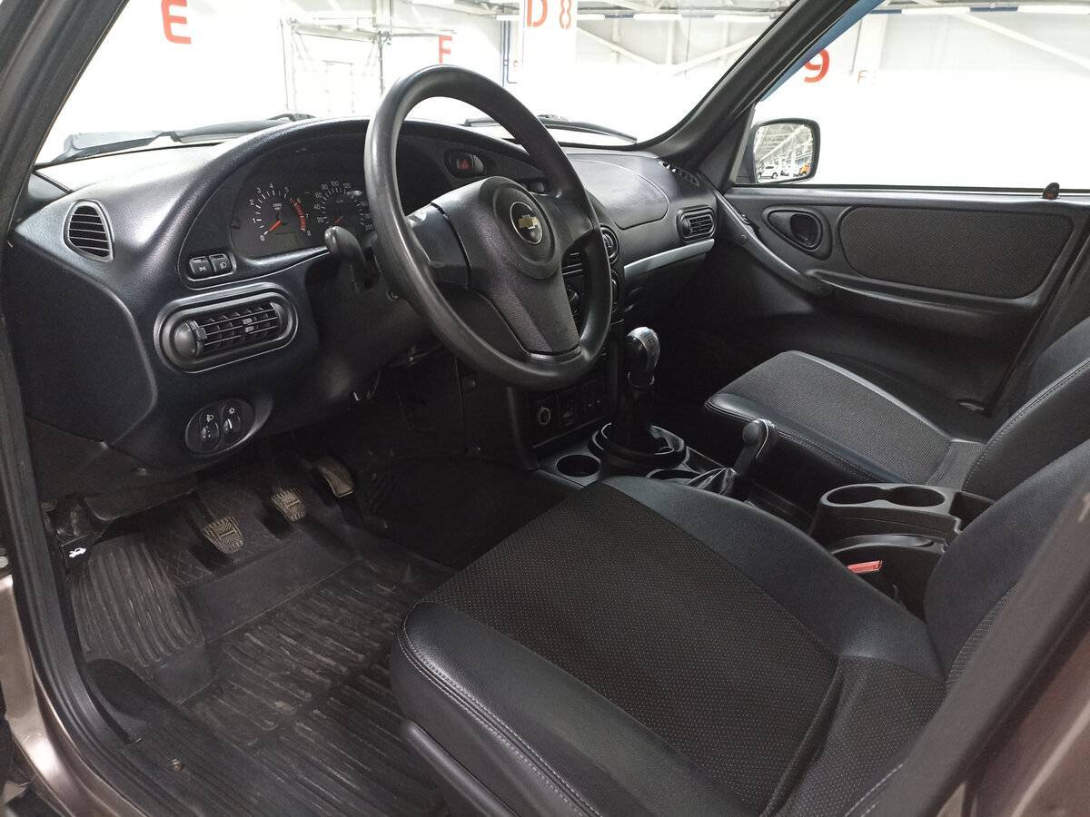Chevrolet Niva, 2013 Фото №16