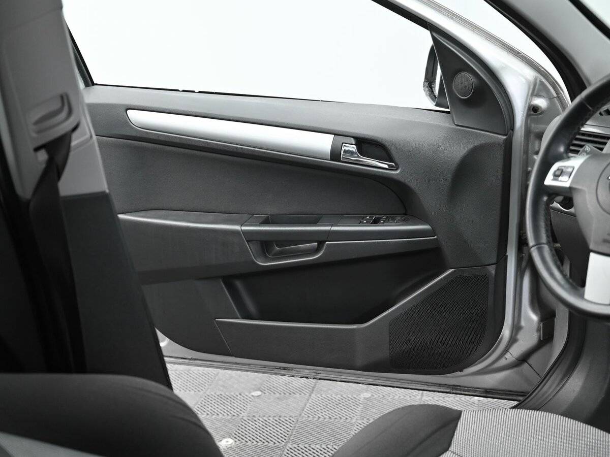Opel Astra, 2010 Фото №7