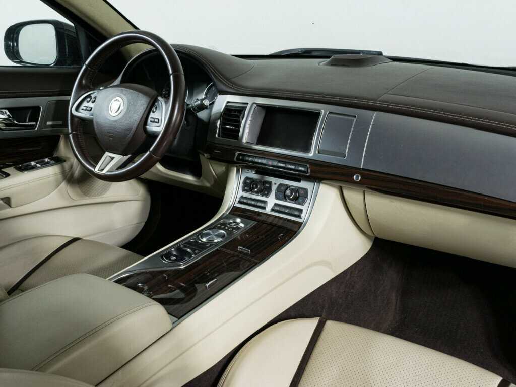 Jaguar XF, 2011 Фото №8