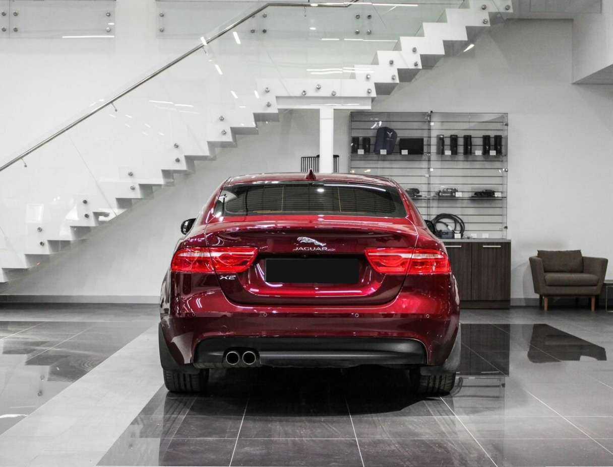 Jaguar XE, 2016 Фото №6