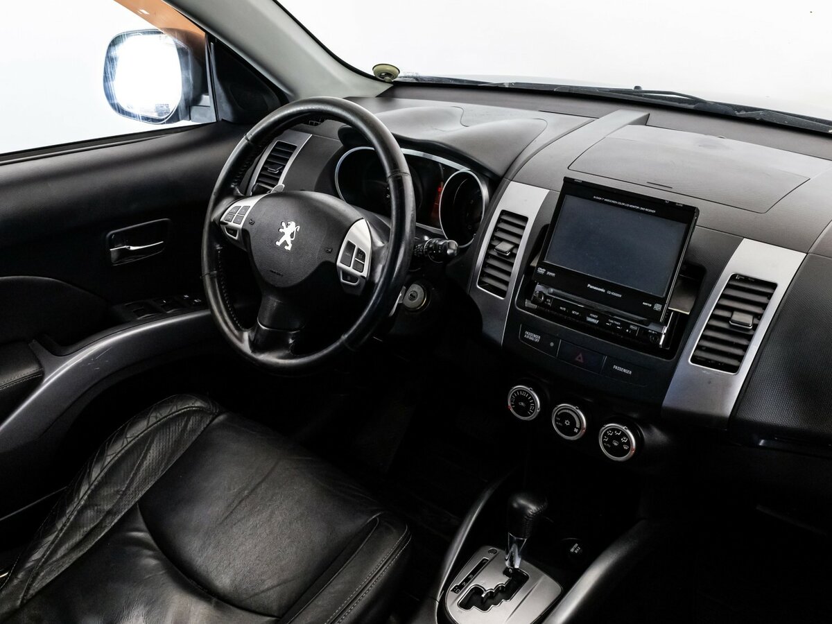 Peugeot 4007, 2008 Фото №7