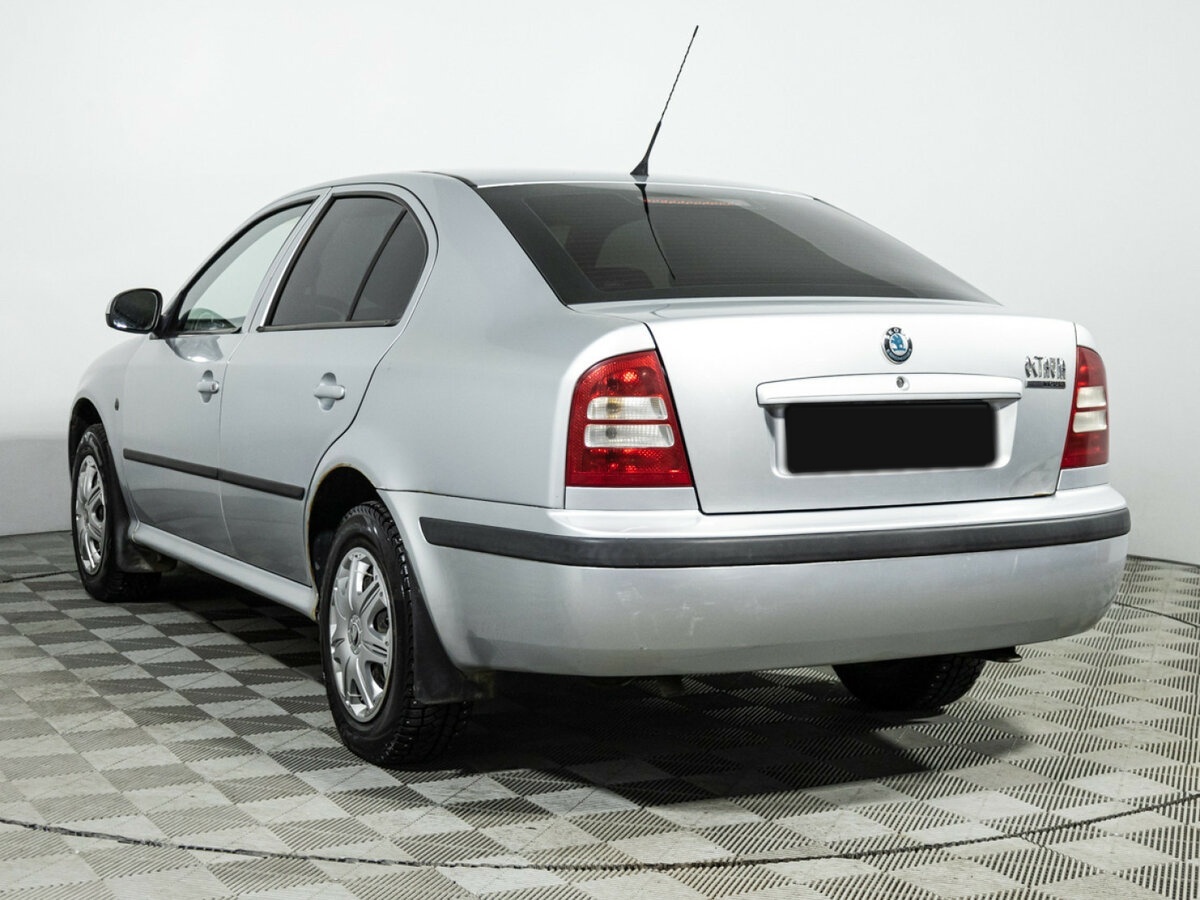 Skoda Octavia I (A4) Рестайлинг, 2010 Фото №7