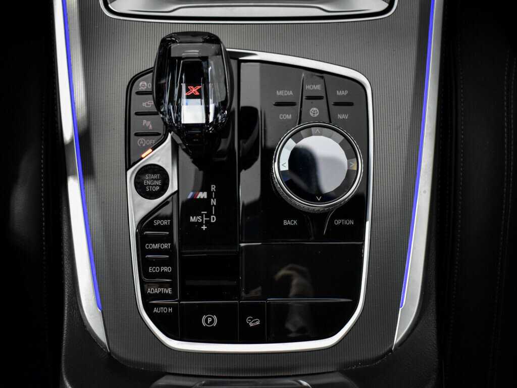BMW X5 M50d, 2020 Фото №11