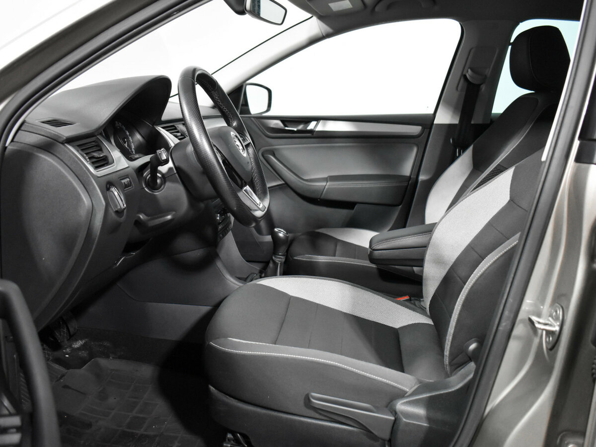Skoda Rapid I Рестайлинг, 2019 Фото №10