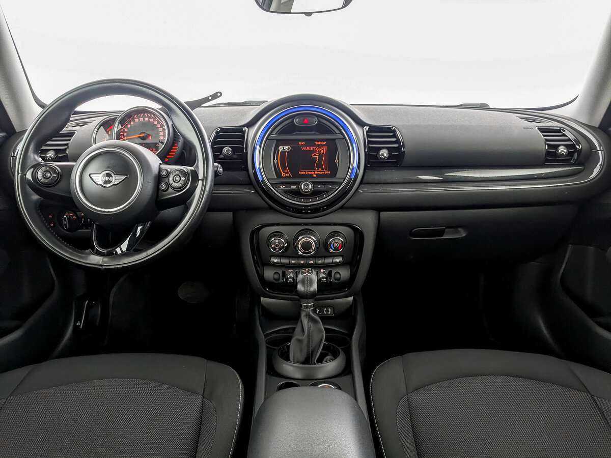 Mini Clubman Cooper, 2017 Фото №12