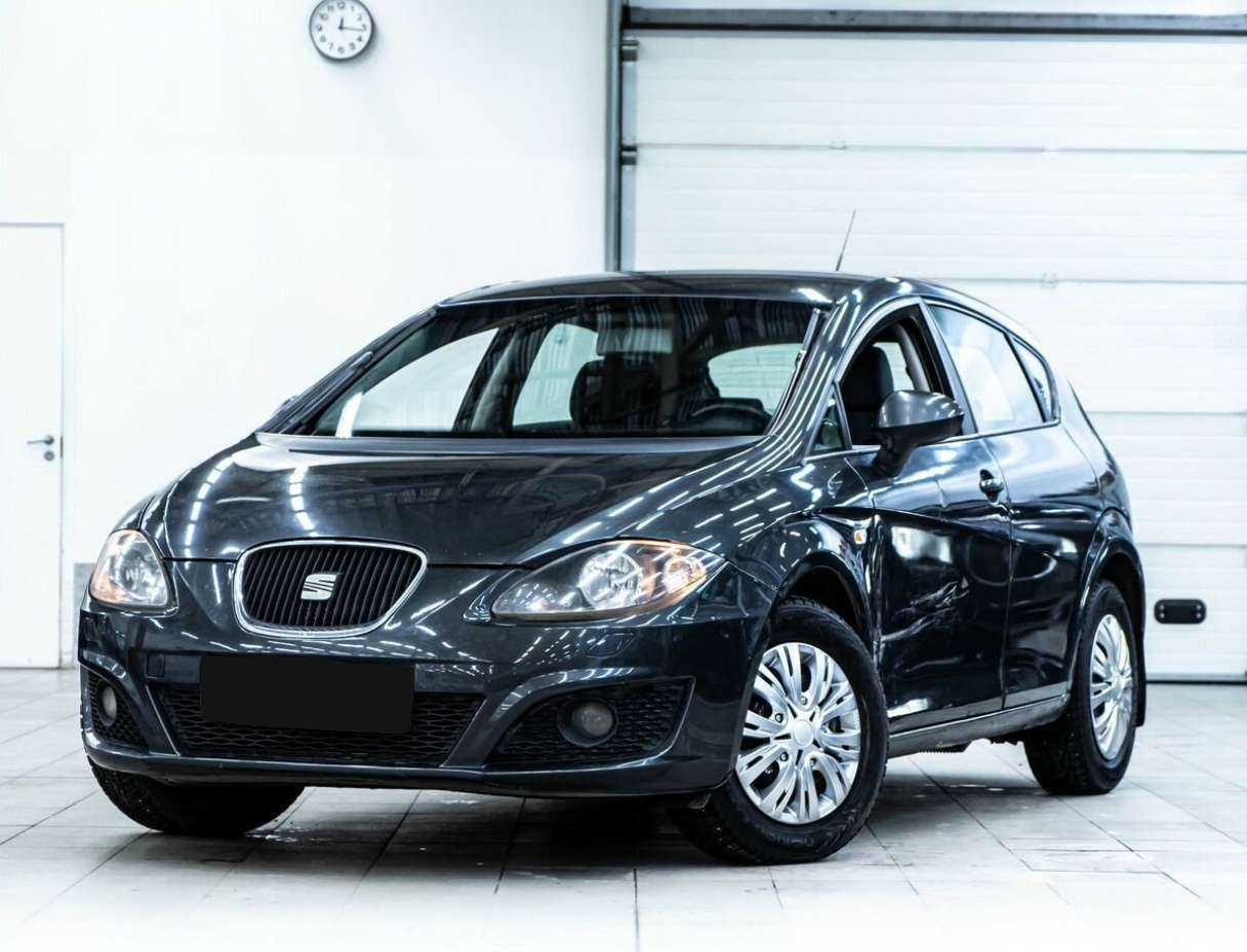 SEAT Leon, 2011 Фото №1