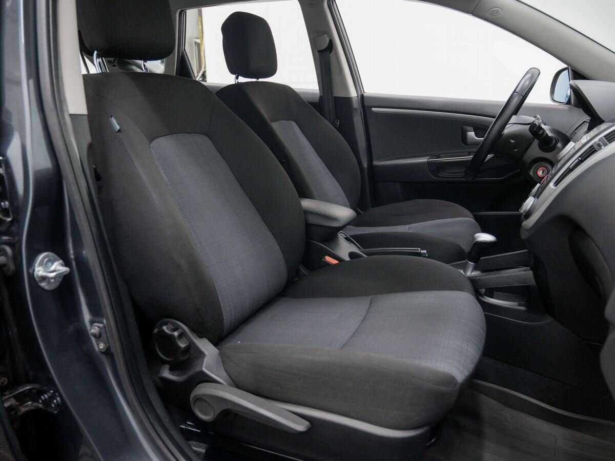 Kia Ceed, 2010 Фото №8