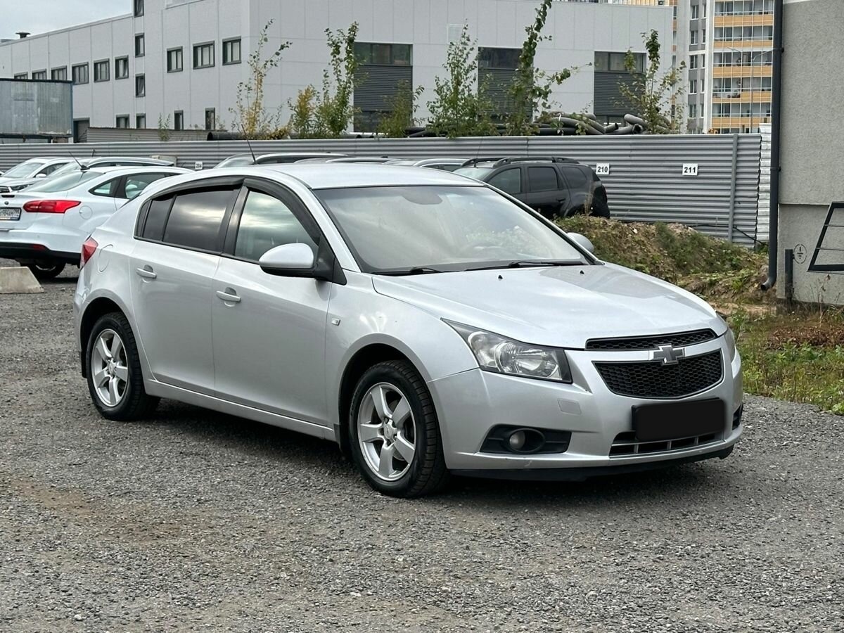 Chevrolet Cruze I Рестайлинг, 2012 Фото №2