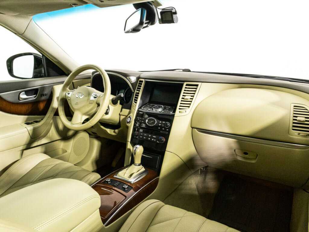 Infiniti FX37, 2012 Фото №9