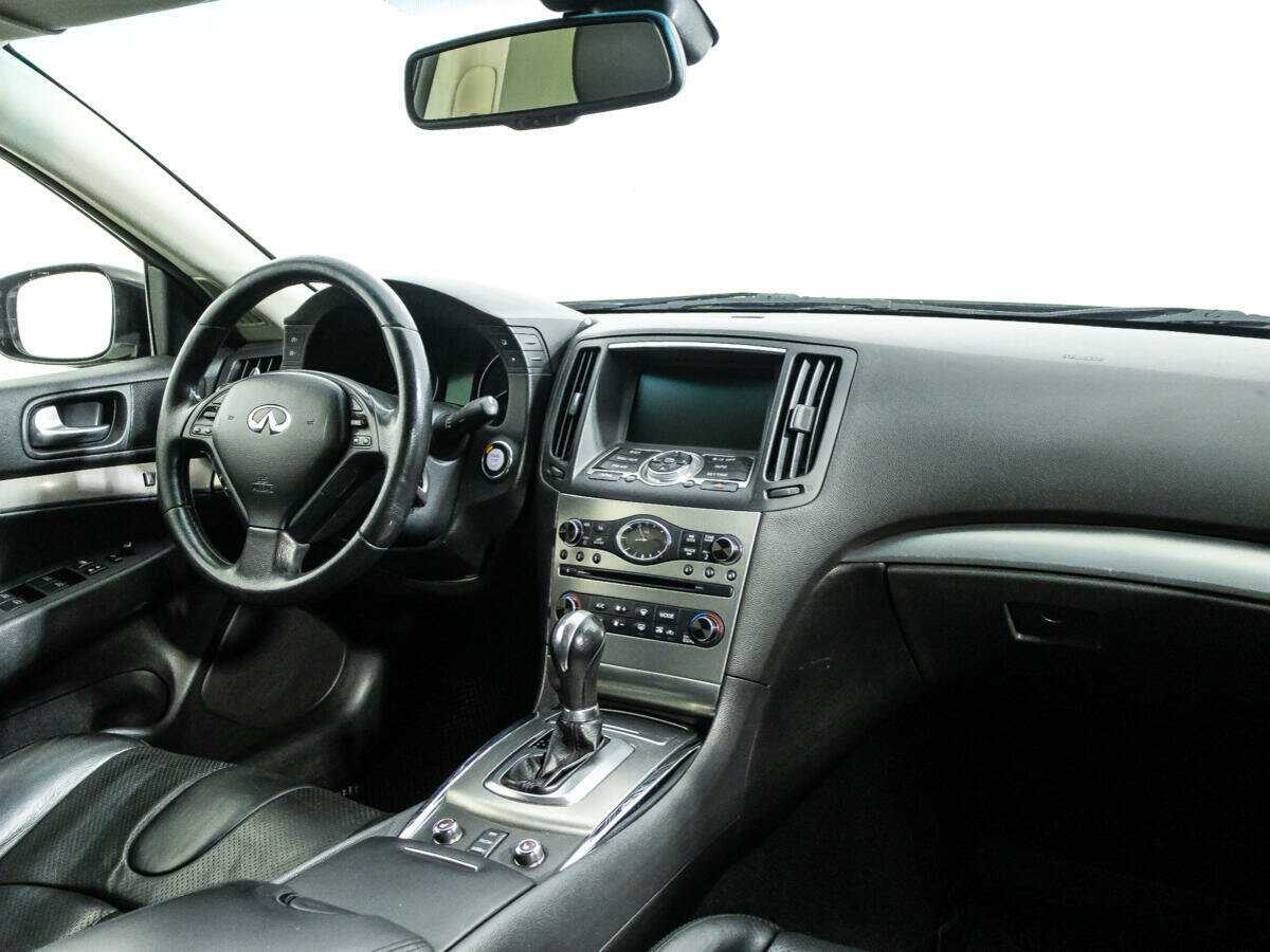 Infiniti G25, 2012 Фото №9
