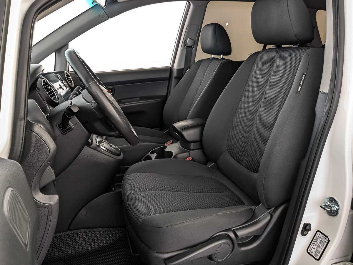 Kia Carens, 2011 Фото №16