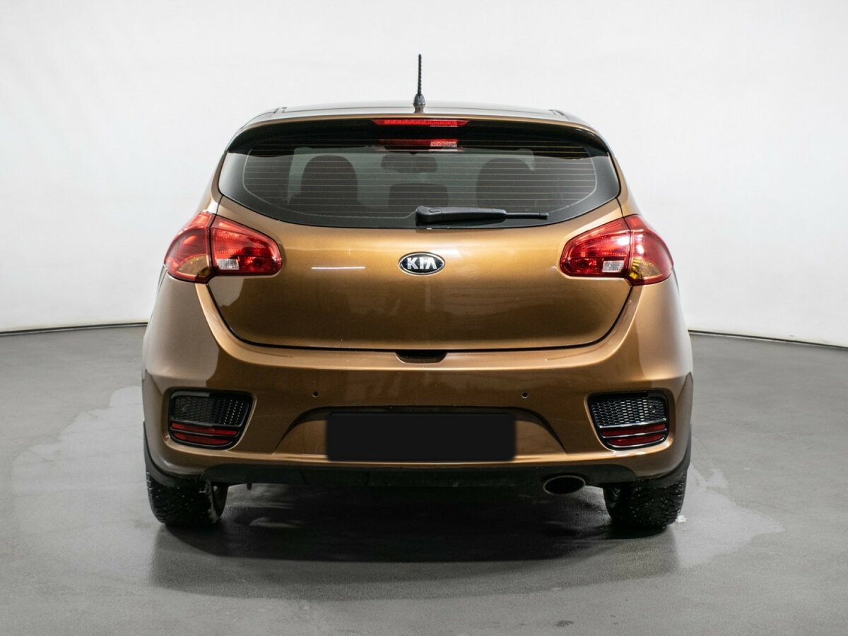Kia Ceed II Рестайлинг, 2016 Фото №6