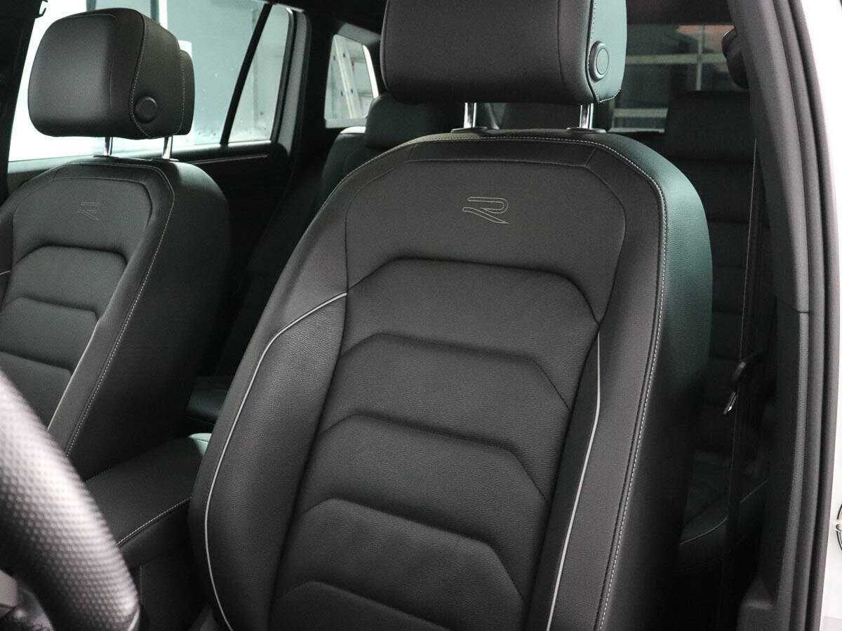 Volkswagen Tiguan, 2021 Фото №12
