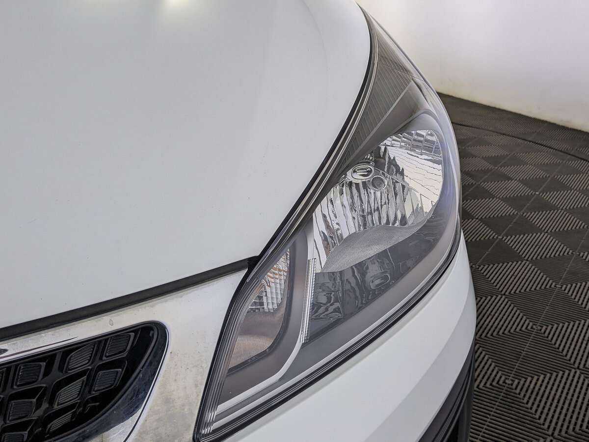 Kia Rio X-Line, 2019 Фото №11