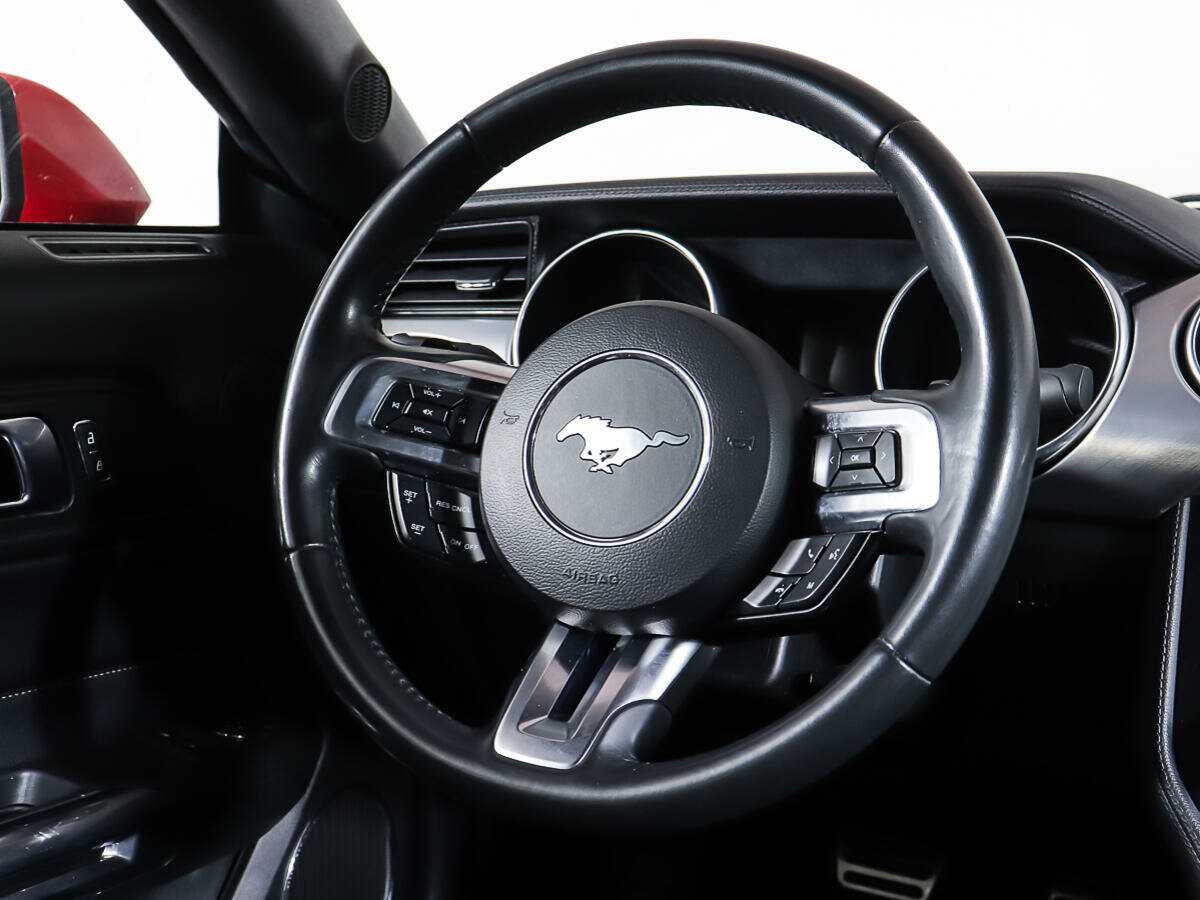 Ford Mustang, 2020 Фото №15