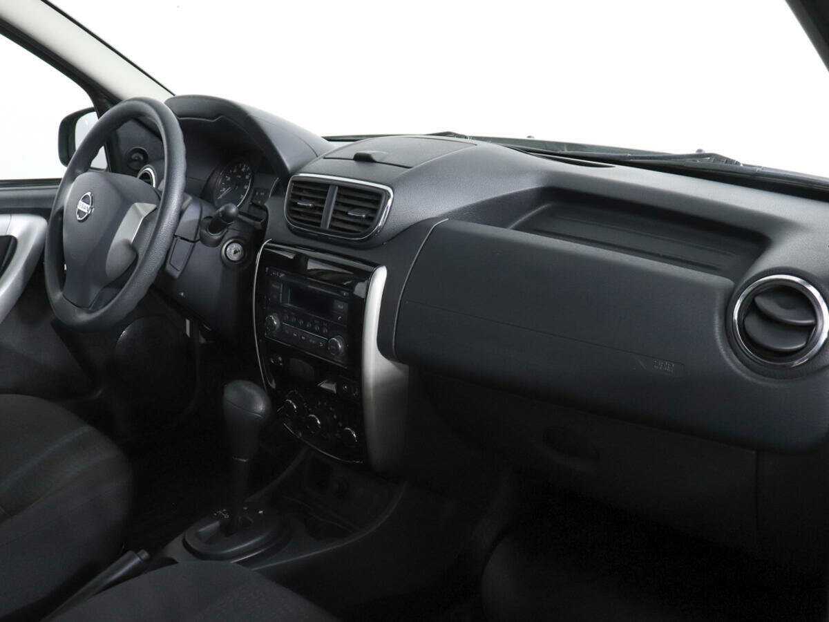 Nissan Terrano, 2014 Фото №10