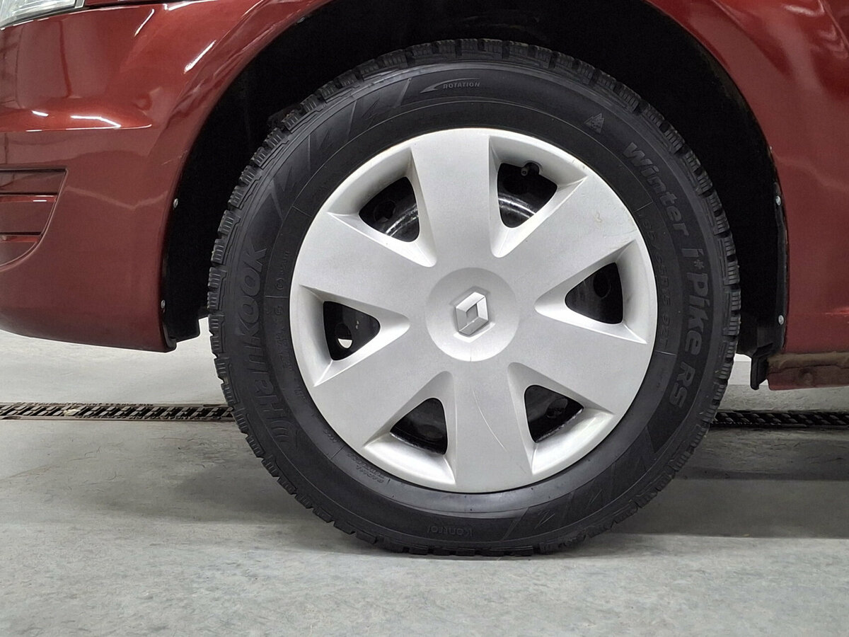 Renault Logan I Рестайлинг, 2012 Фото №18