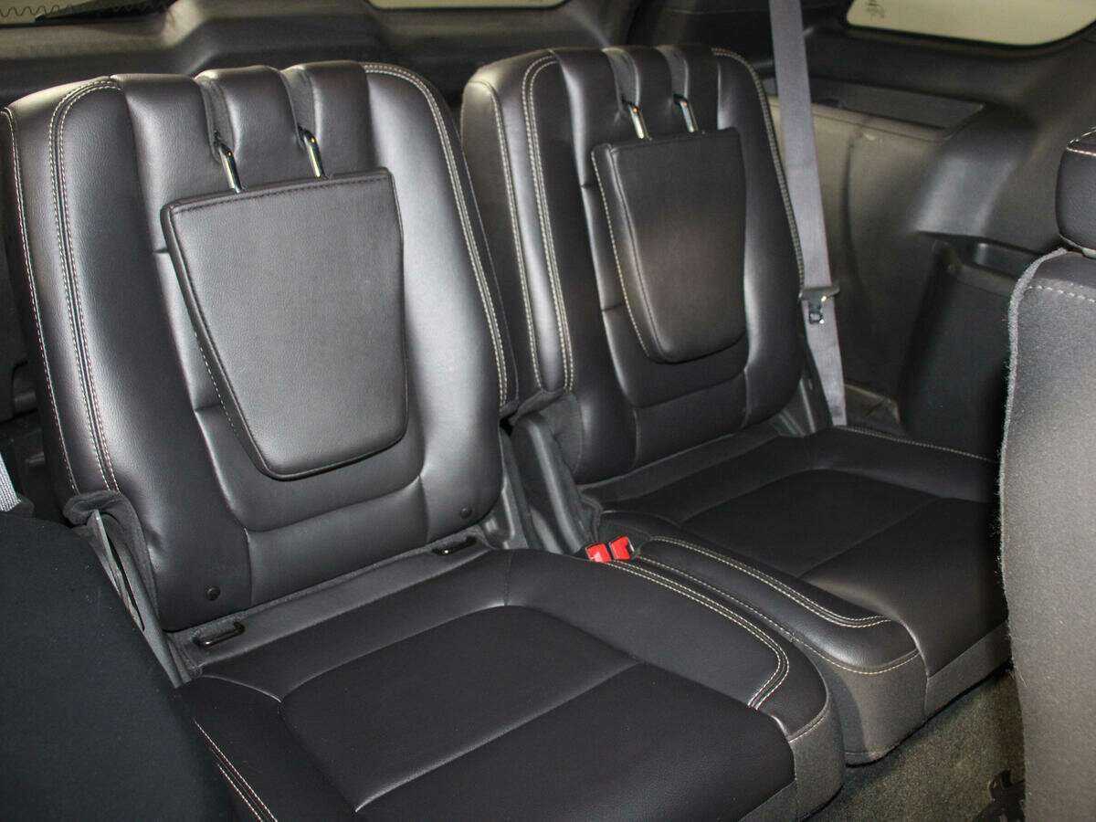 Ford Explorer Sport, 2013 Фото №8