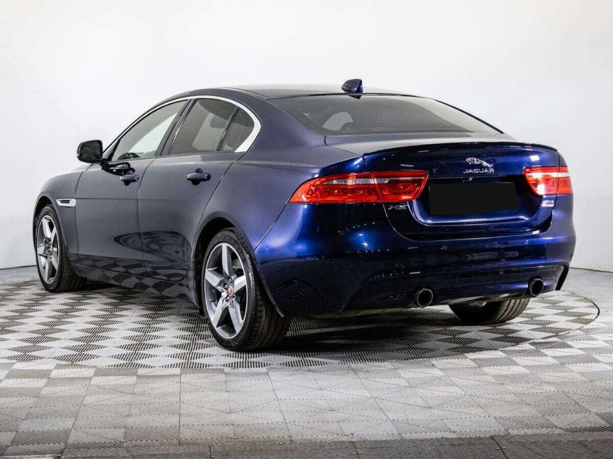 Jaguar XE, 2017 Фото №7