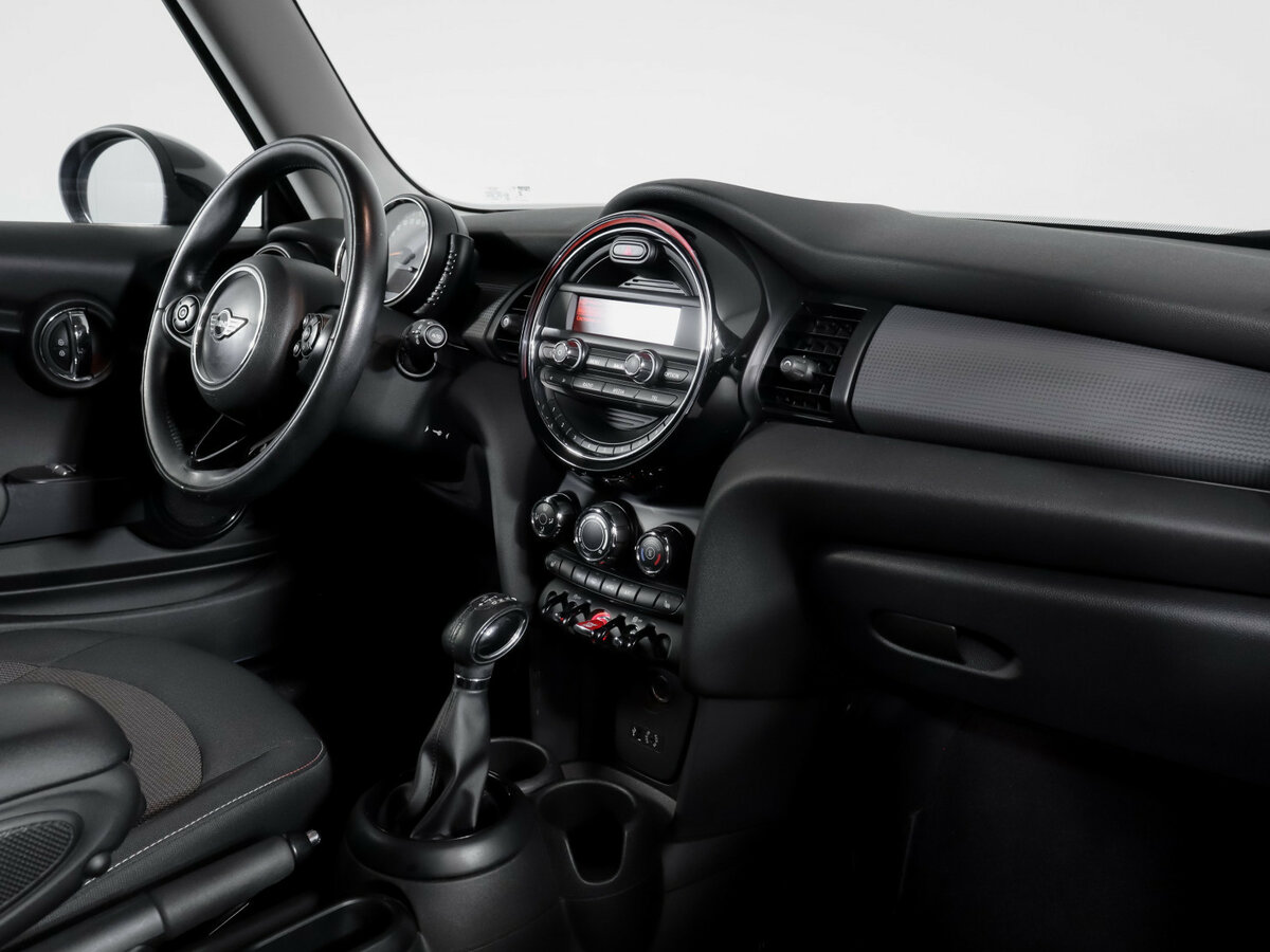Mini Hatch Cooper III (F55/F56), 2014 Фото №7