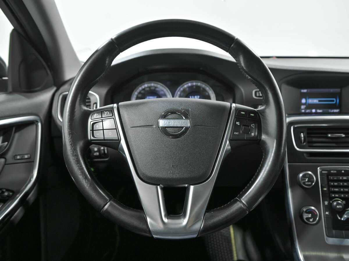 Volvo S60, 2011 Фото №8