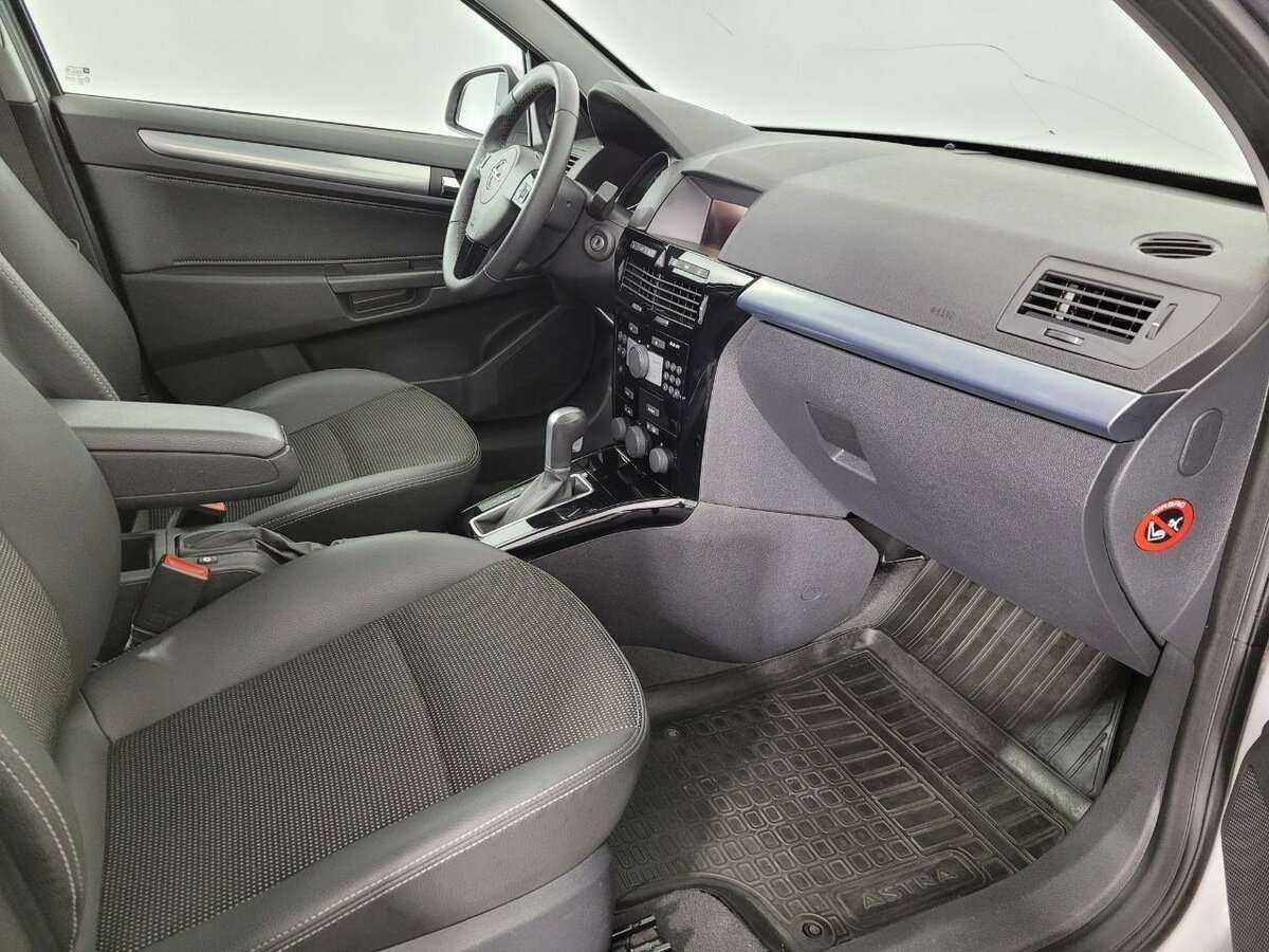 Opel Astra, 2012 Фото №14