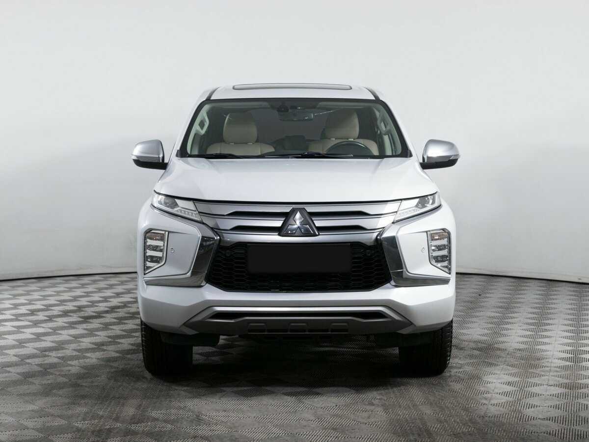 Mitsubishi Pajero Sport, 2020 Фото №2