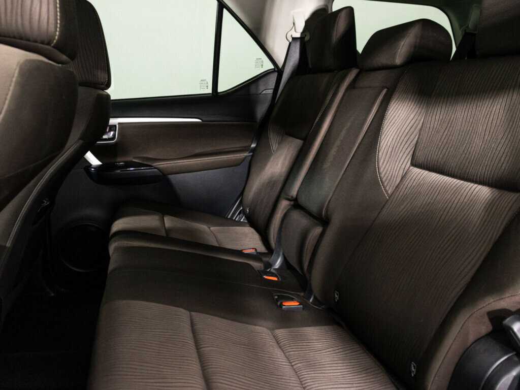 Toyota Fortuner, 2019 Фото №8