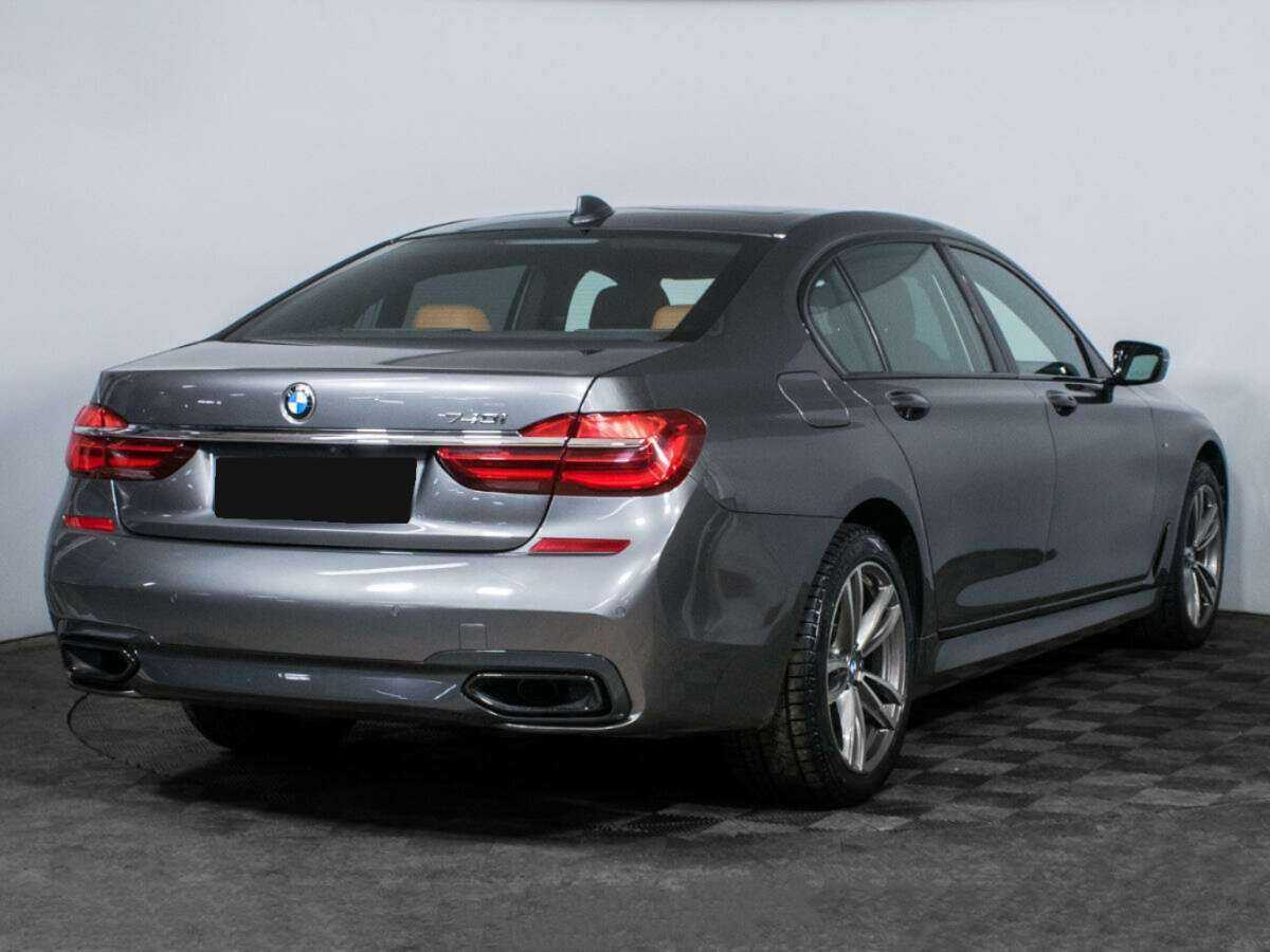 BMW 7 серии 740i, 2018 Фото №5