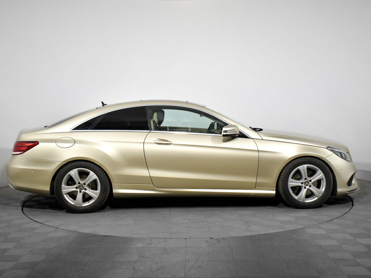 Mercedes-Benz E-Класс 200 IV (W212, S212, C207) Рестайлинг, 2016 Фото №4