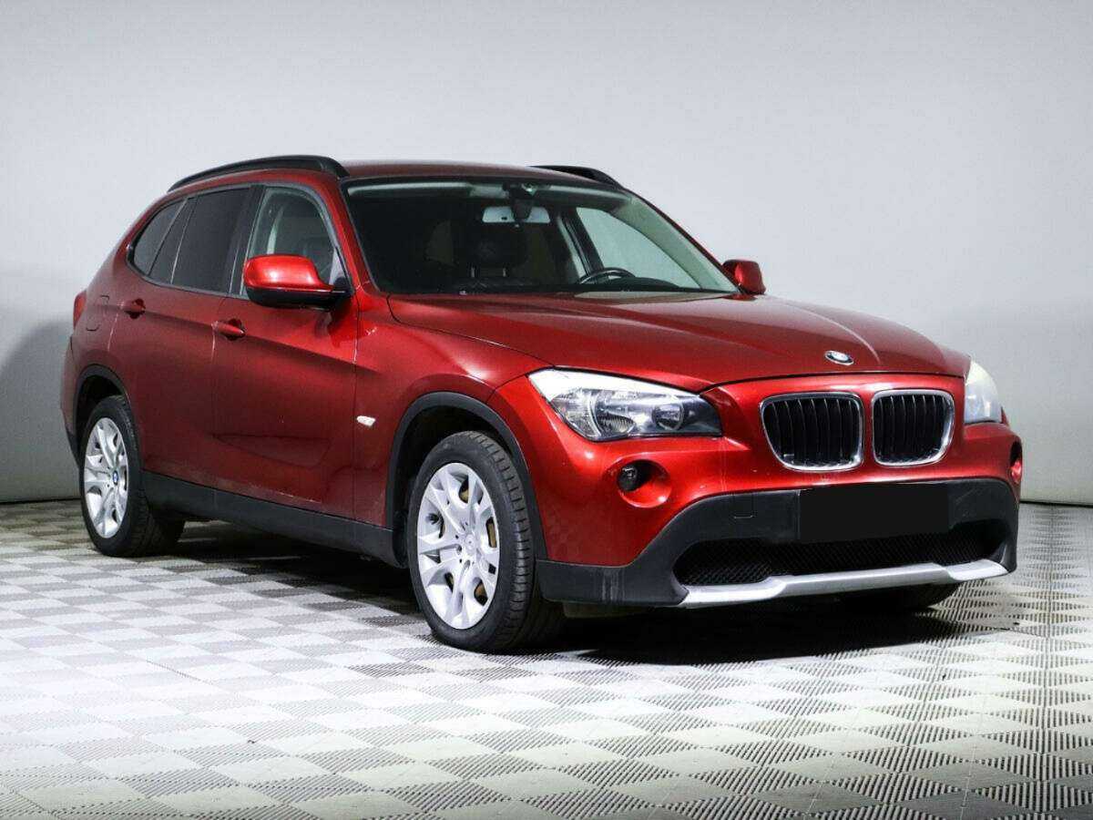 BMW X1 18i, 2011 Фото №3