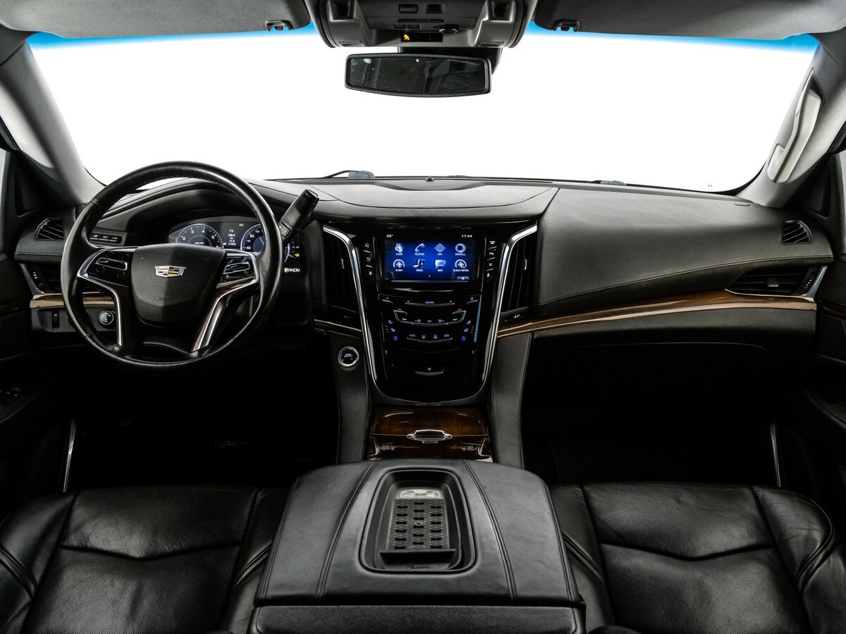 Cadillac Escalade IV, 2015 Фото №8