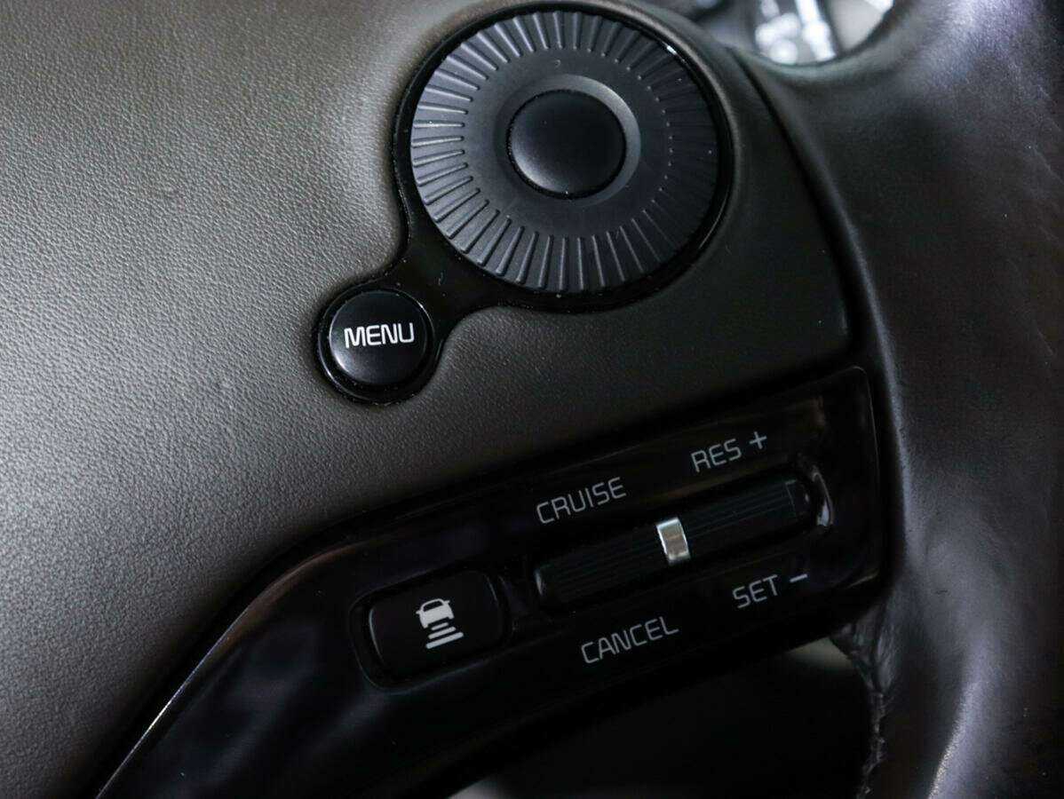 Kia Quoris, 2013 Фото №22