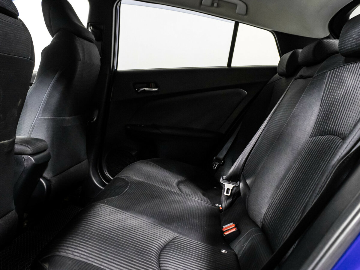 Toyota Prius IV (XW50), 2016 Фото №12