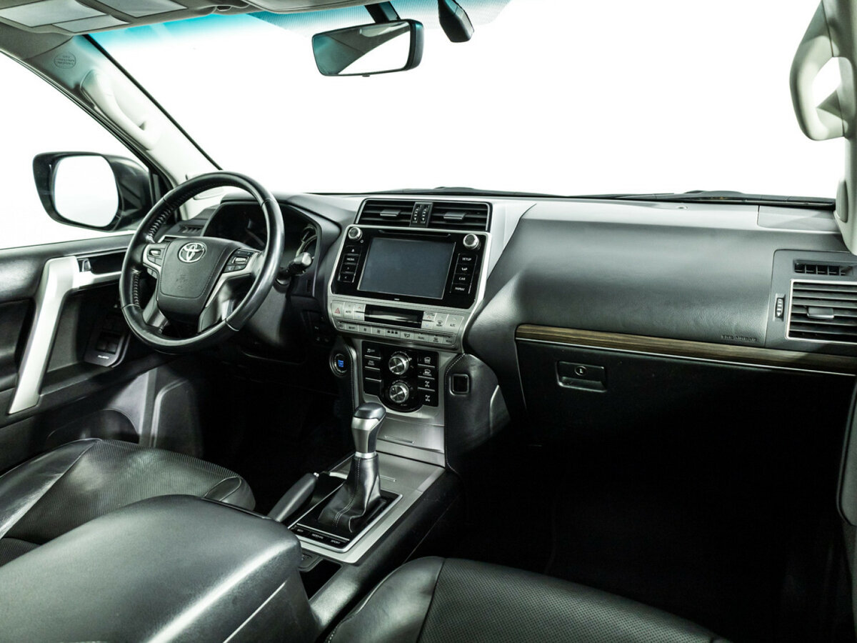 Toyota Land Cruiser Prado 150 Series Рестайлинг 2, 2019 Фото №7