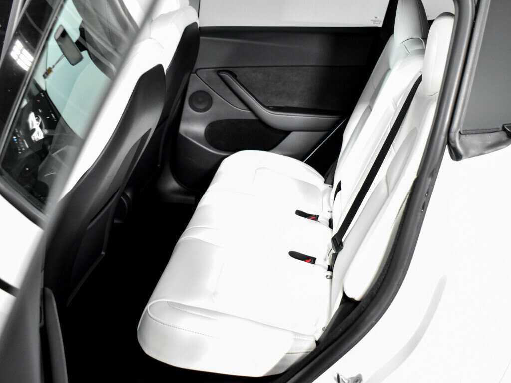 Tesla Model Y Performance, 2022 Фото №7
