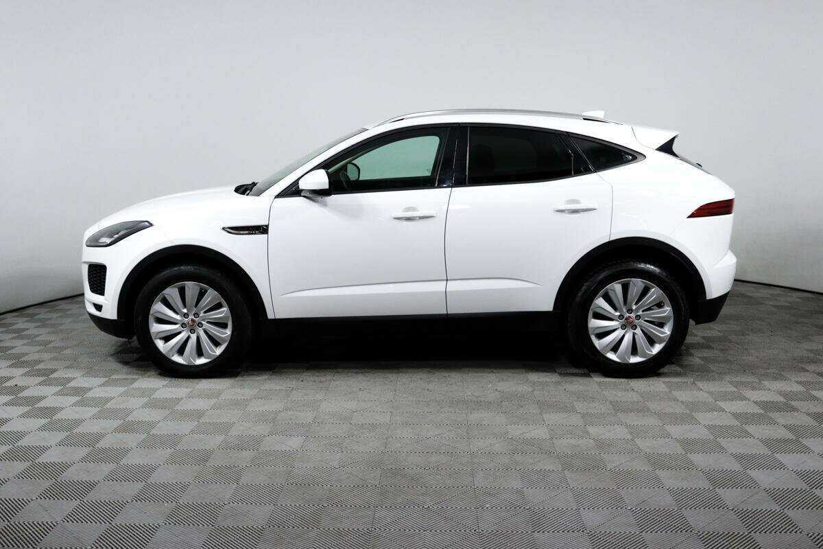 Jaguar E-Pace, 2019 Фото №8