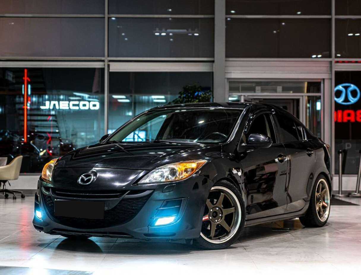 Mazda 3, 2011 Фото №1